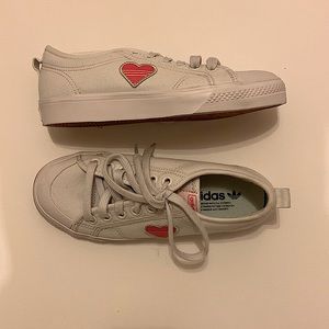 Adidas shoes size 6.5